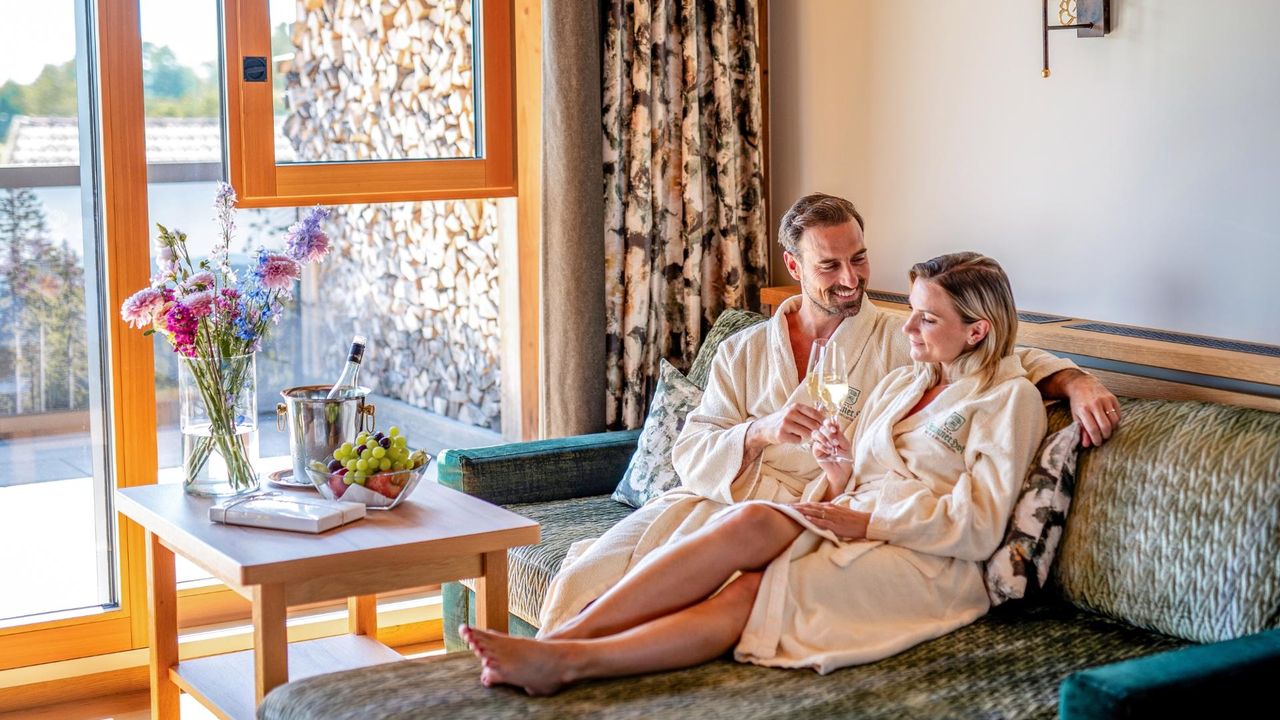 Natur- Wohlfühlhotel Brunner Hof OHG Natur- Wohlfühlhotel Brunner Hof OHG